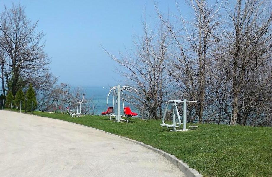 Silver Beach Delux Apartments Byala  Dış mekan fotoğraf