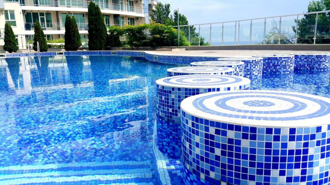 Silver Beach Delux Apartments Byala  Dış mekan fotoğraf