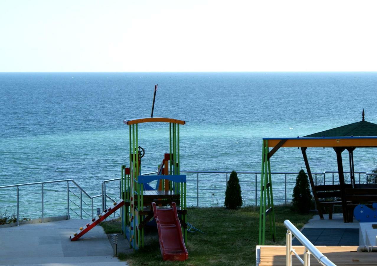 Silver Beach Delux Apartments Byala  Dış mekan fotoğraf