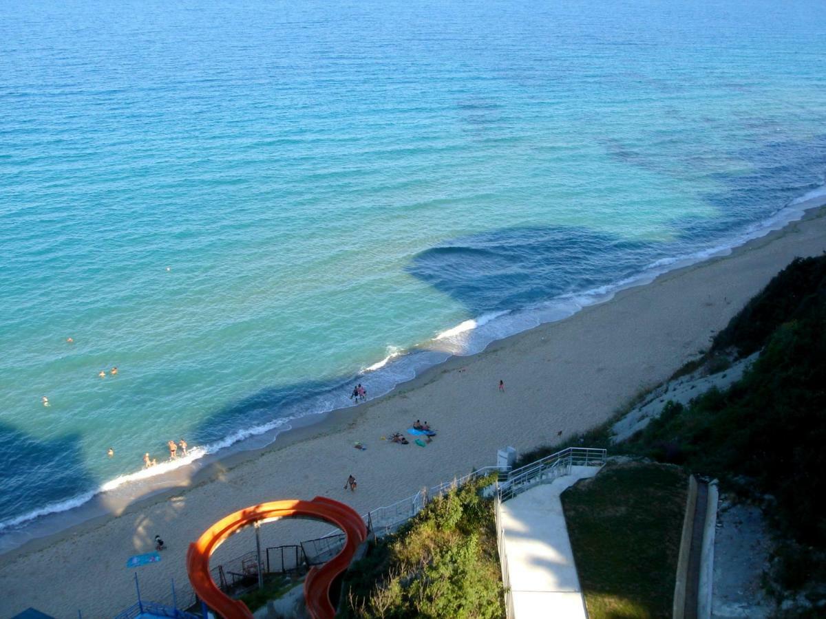 Silver Beach Delux Apartments Byala  Dış mekan fotoğraf
